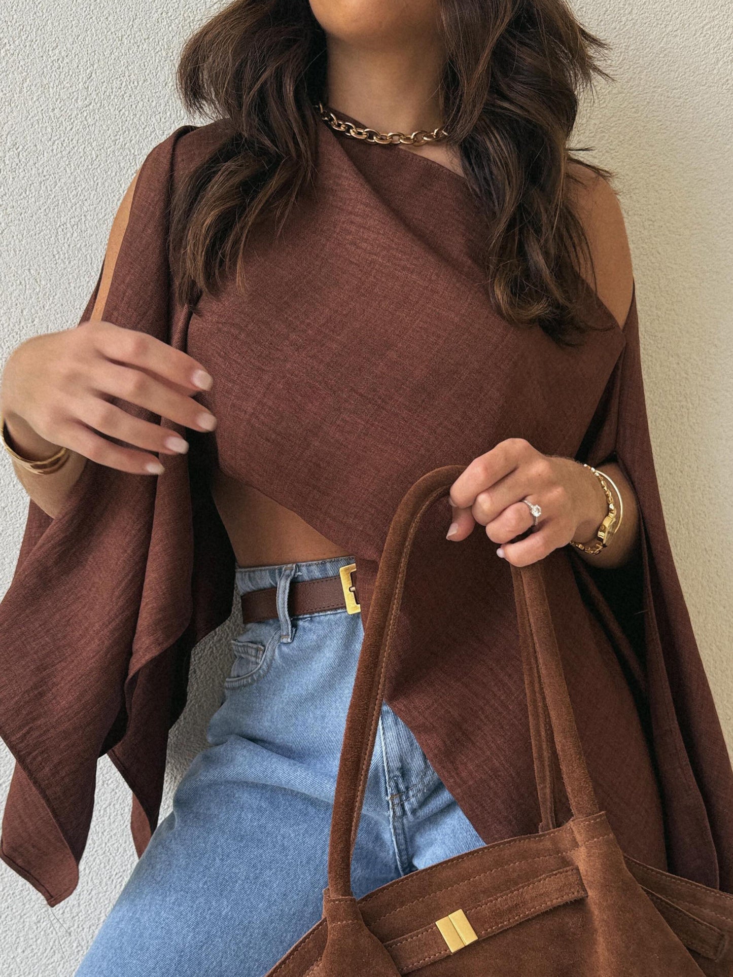 Shoulder Crop Top
