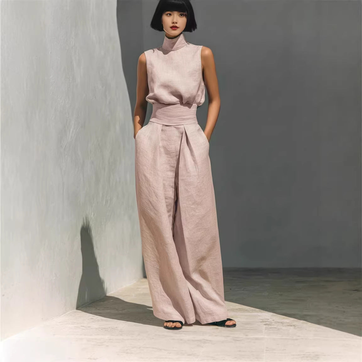 Sleeveless Suit