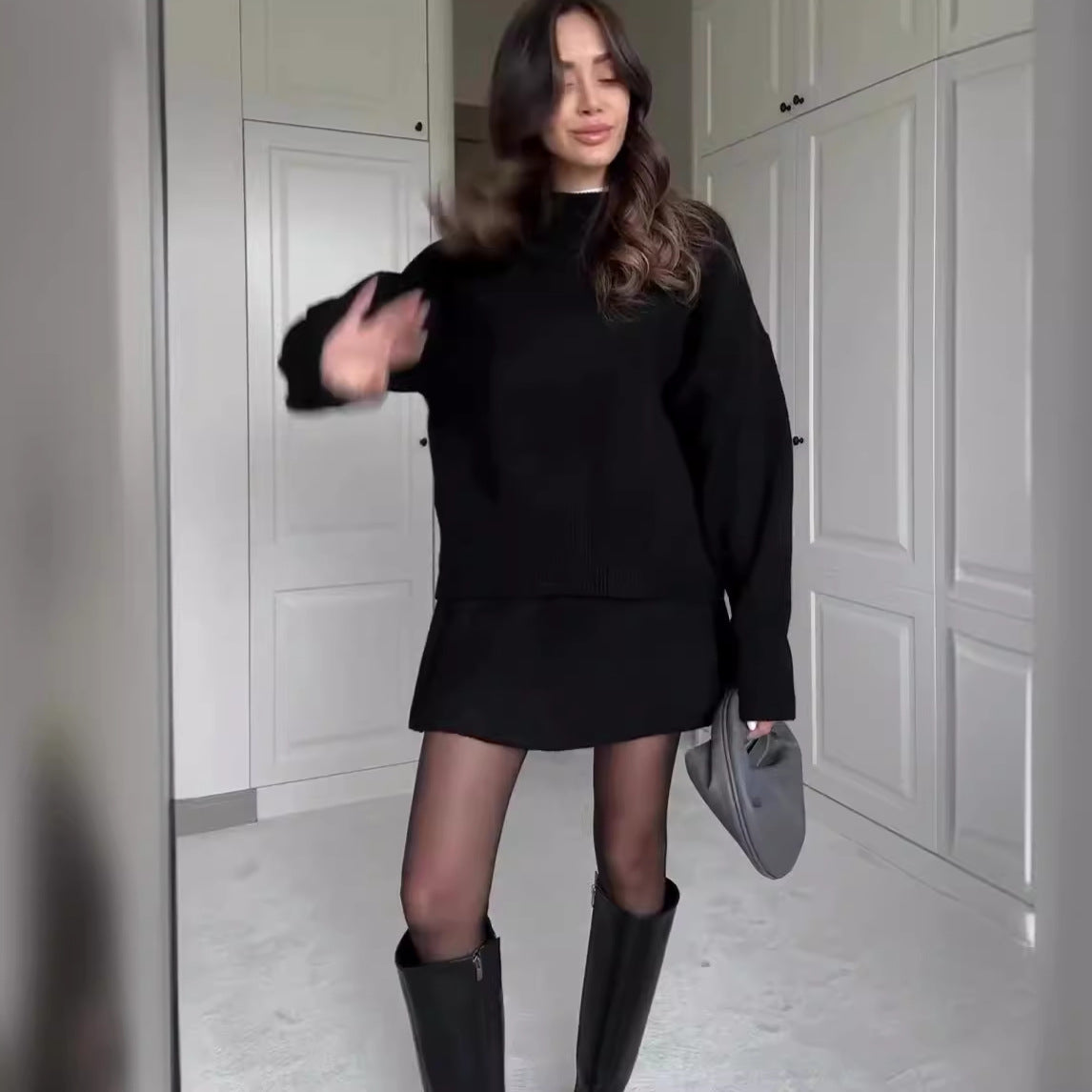 Elegant High Waist Mini Skirt Outfit